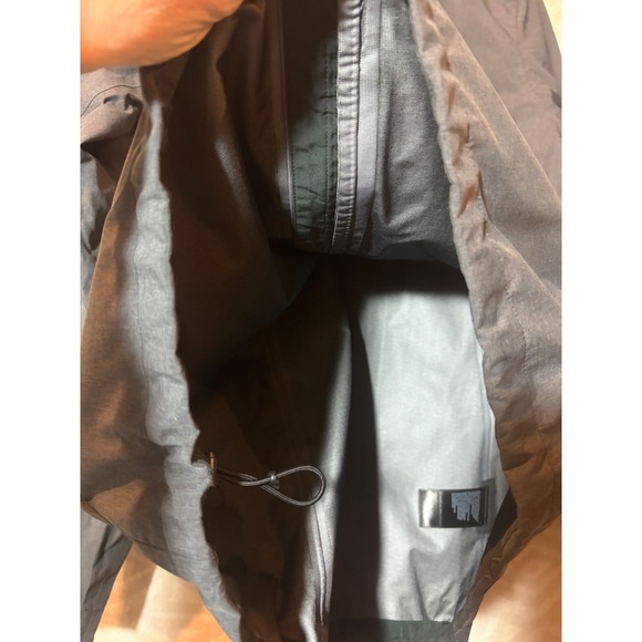The North Face Futurelight Women's XL TG Gray Waterproof Hooded Jacket - Picture 7 of 12